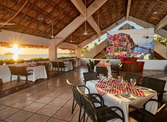 Cinque Terre Krystal® Ixtapa All Inclusive Cinque Terre Krystal® Ixtapa All Inclusive